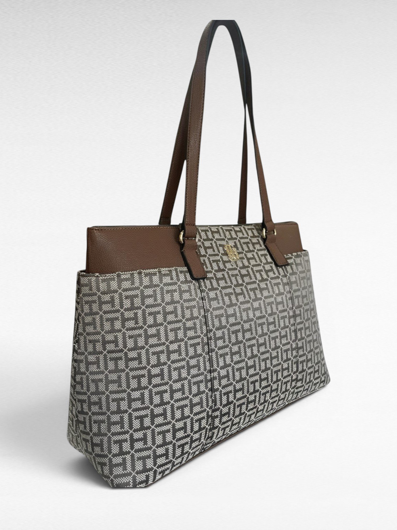 Tommy Hilfiger Brown Canvass Tote Bag 69J8910 280 EIC - Image 2
