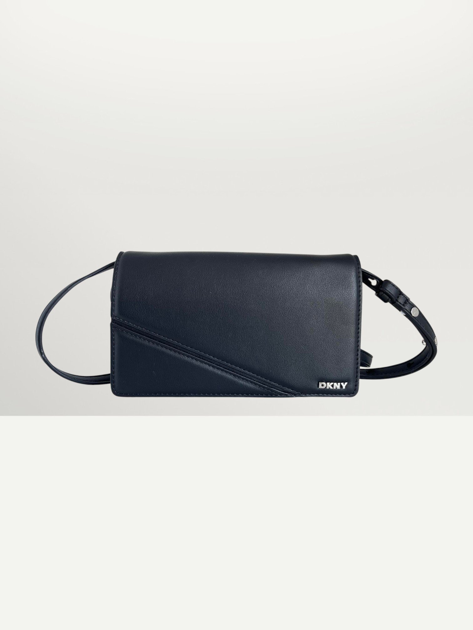 DKNY Antila Wallet On a String Flap Bag Leather Black - Image 2