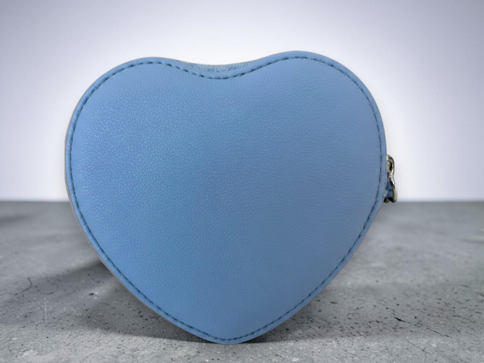 Juicy Couture Coin Purse Kingdom Heart Shape Dusty Blue - Image 2