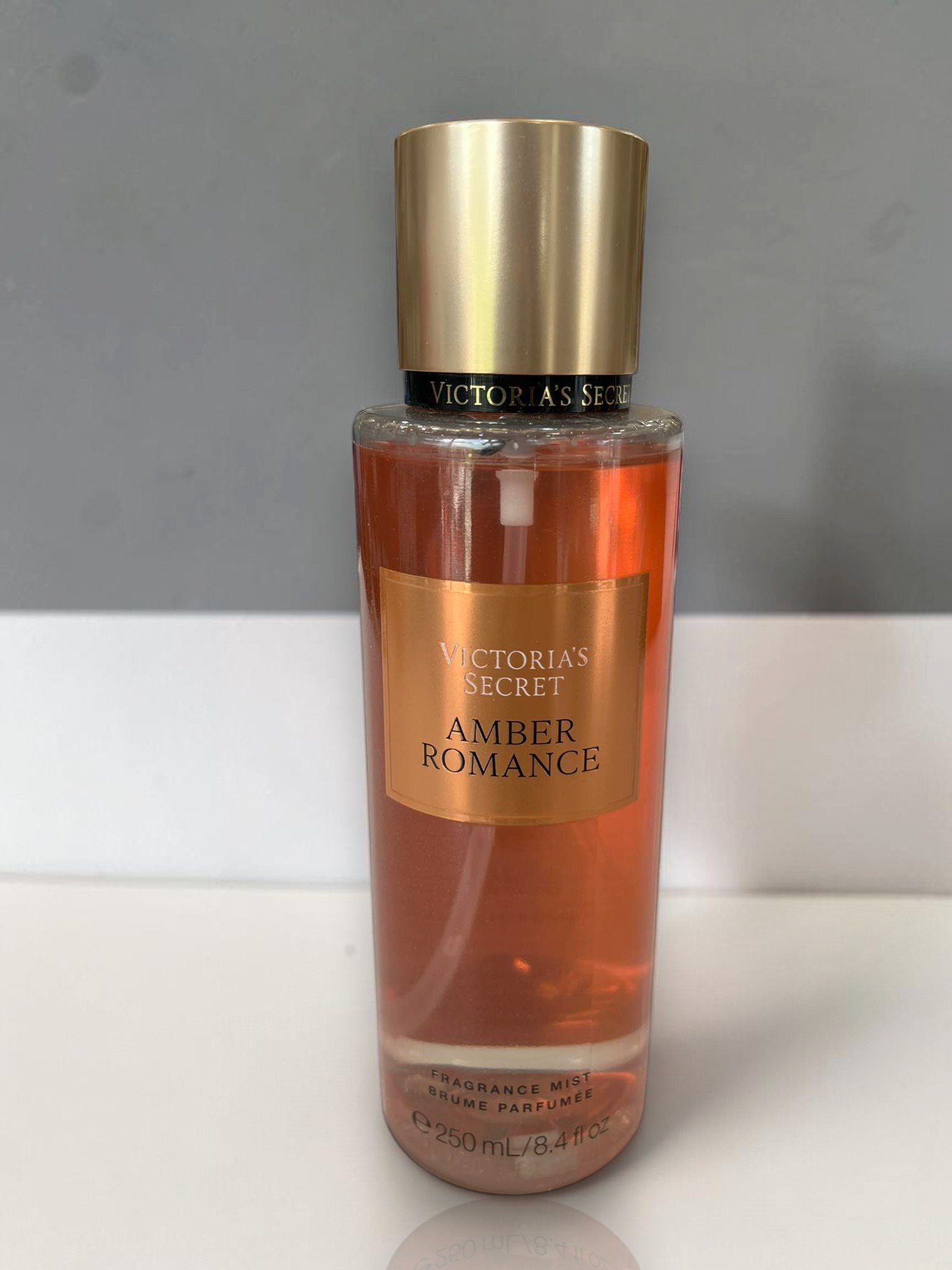 Victoria’s Secret Amber Romance Fragrance Mist 250 mL ( 8.4 Fl Oz )