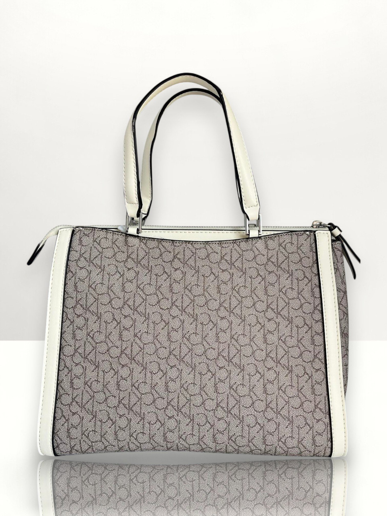 Calvin Klein 2way Bag Cream Leather - Image 2