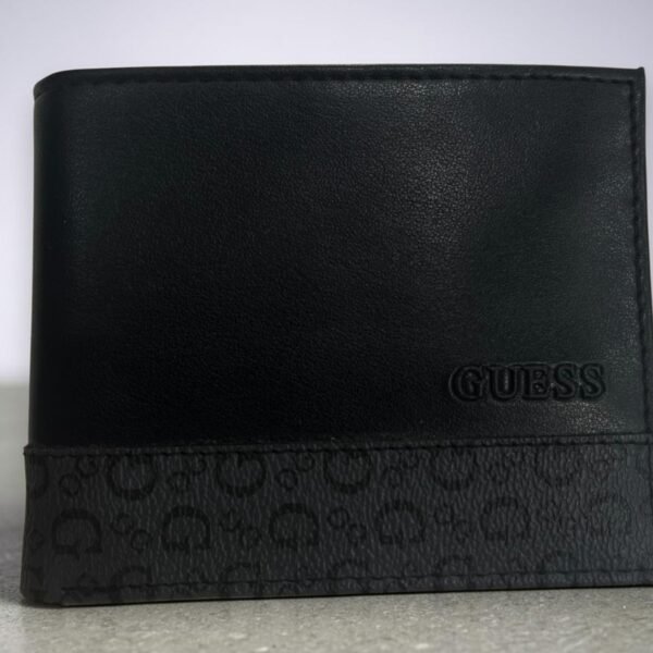 Guess Men's Wallet Bifold Leather Black With Gray Printed G