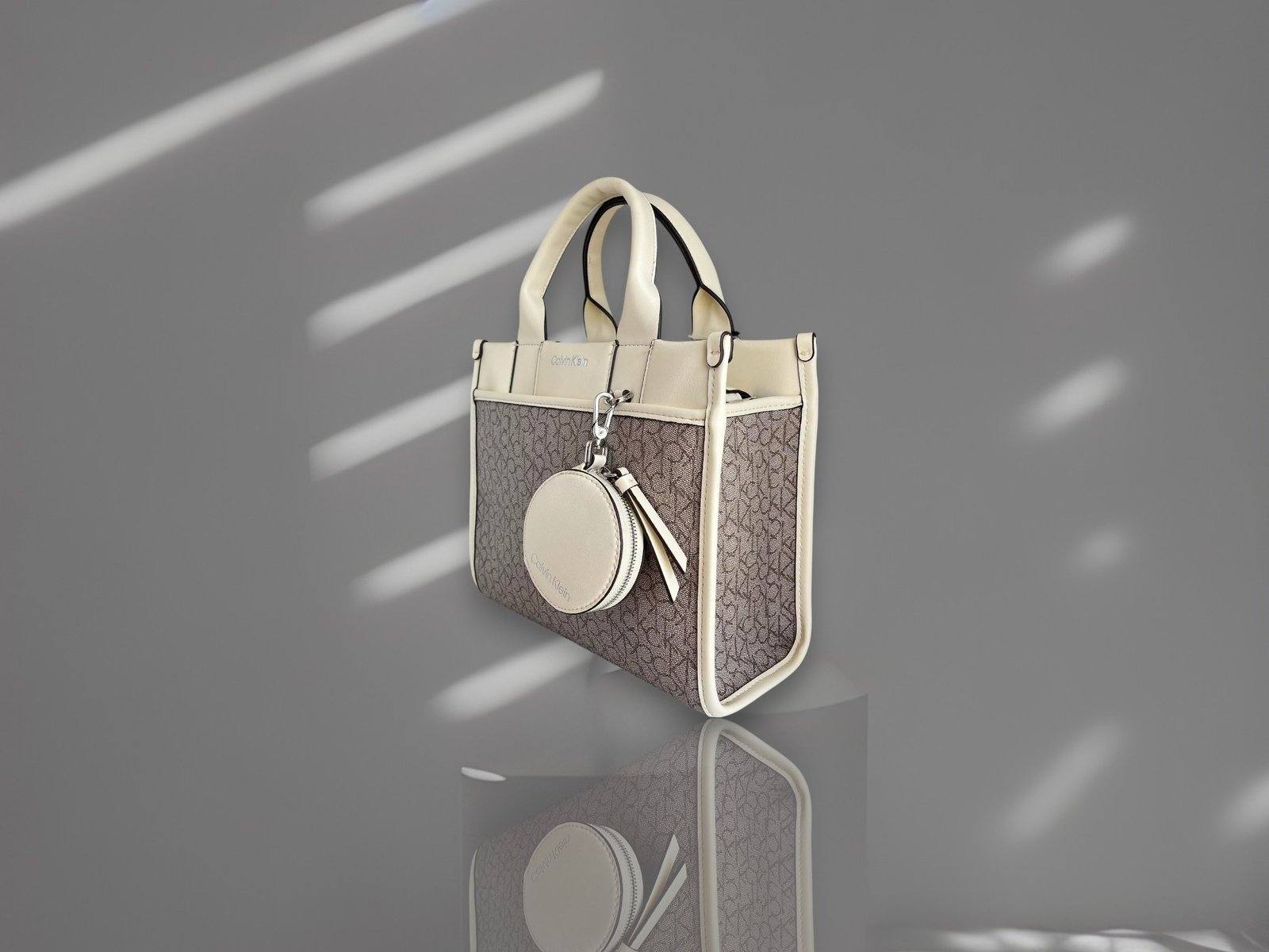 Calvin Klein Booktote 2way Bag Almond White - Image 2