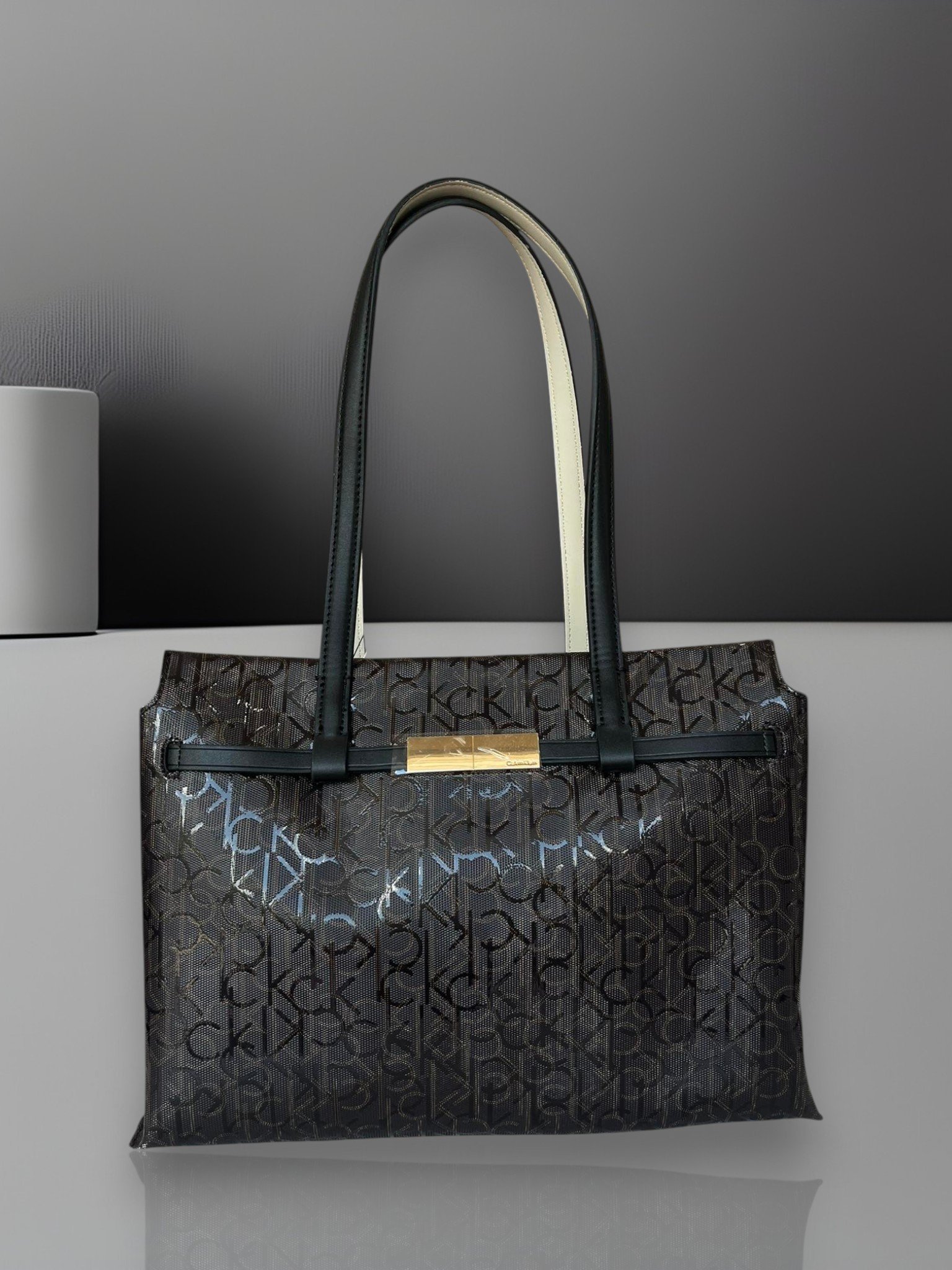 Calvin Klein Kairi Tote Bag