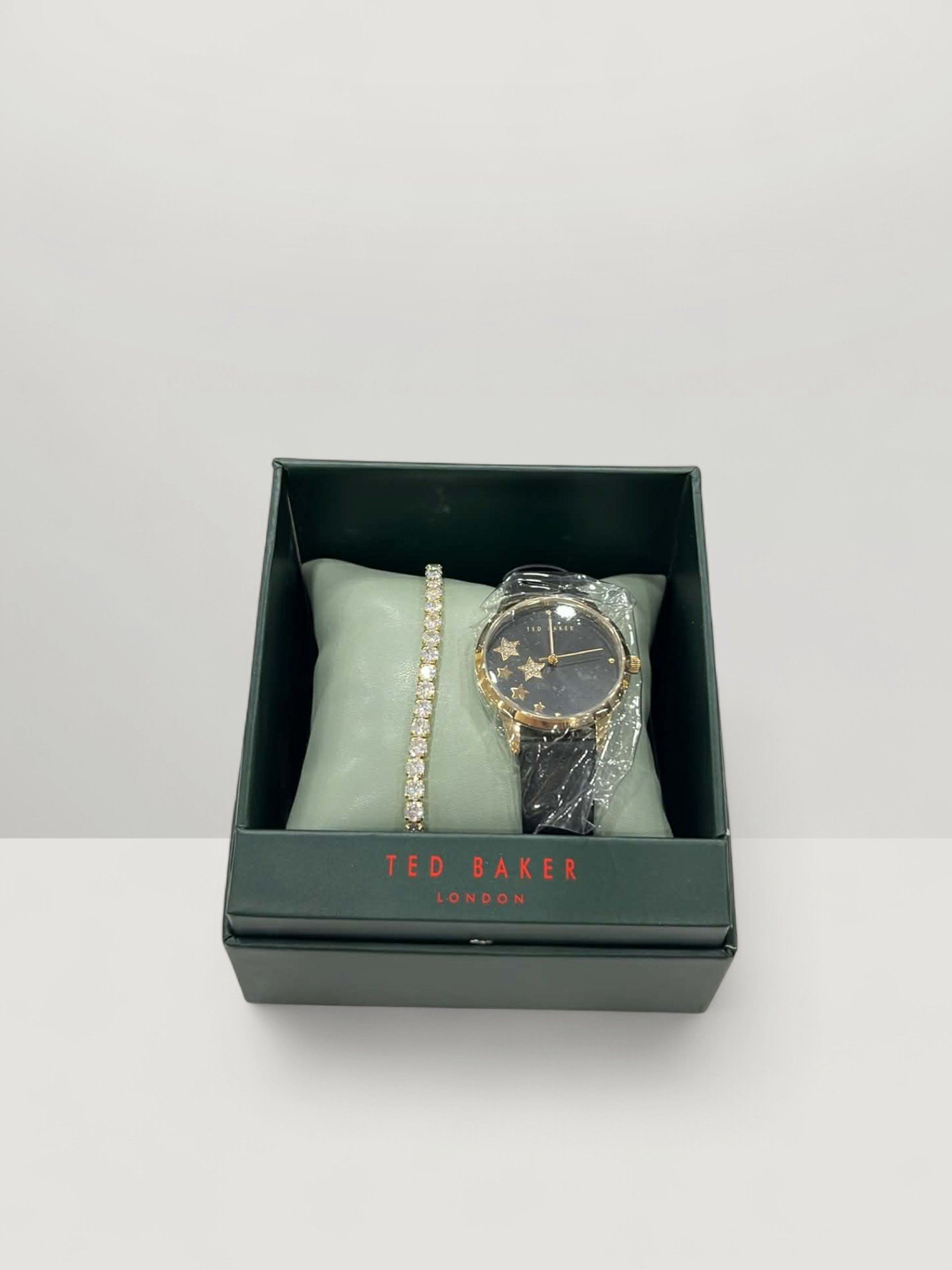 Ted Baker Women's Watch Leather Strap With Diamond Bracelet - Image 2