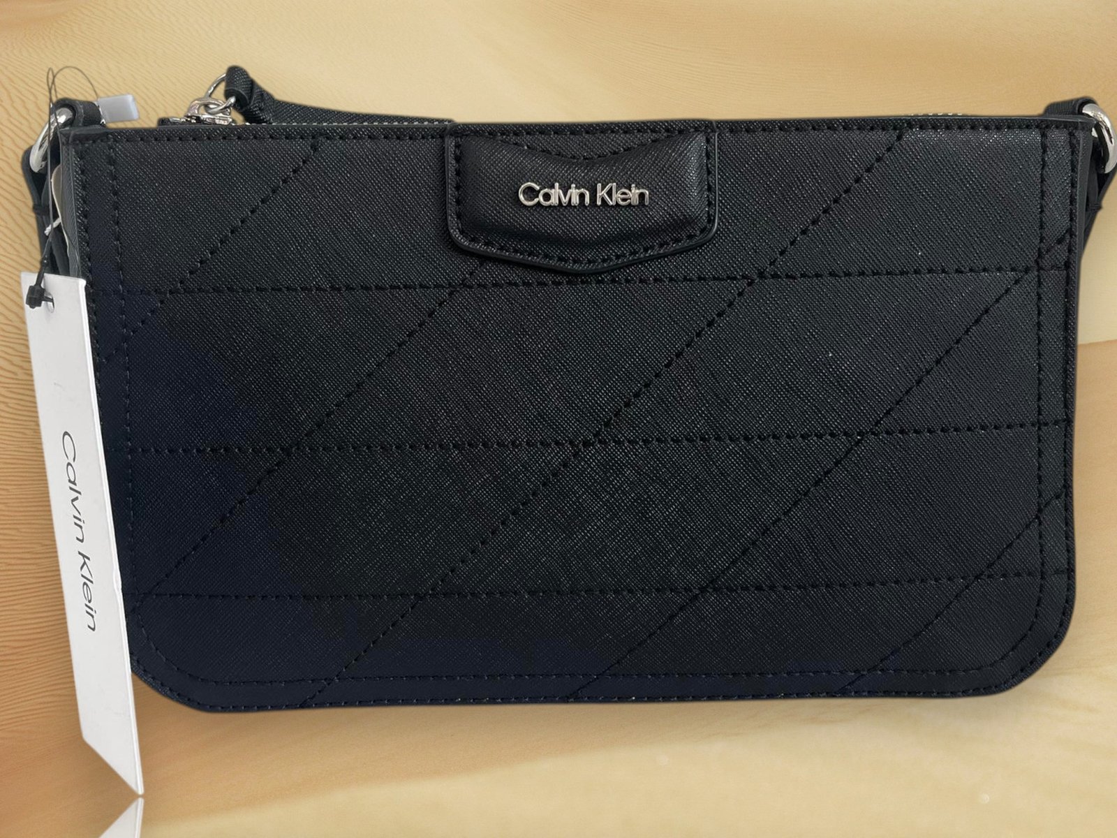 Calvin Klein Shoulder Bag Black Leather - Image 2