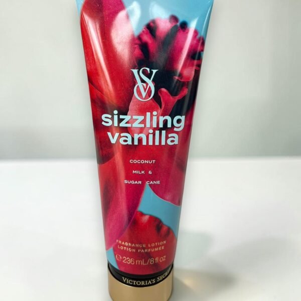 Victoria’s Secret Sizzling Vanilla Fragrance Lotion 236mL 8 Fl Oz