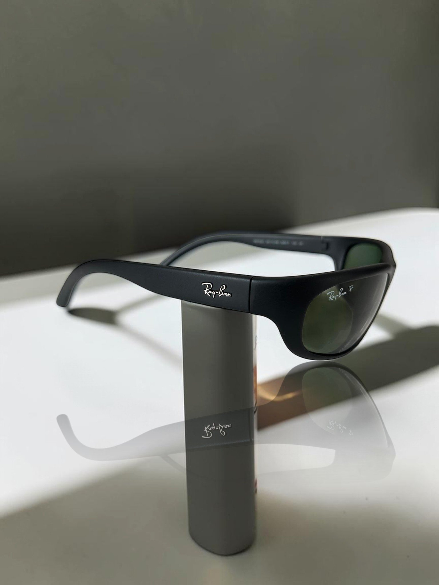 Rayban Mens Sunglasses - Image 3