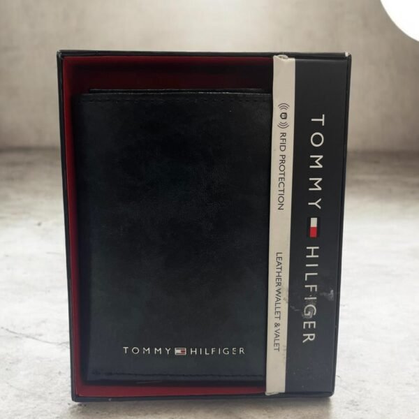 Tommy Hilfiger Men's Wallet Leather