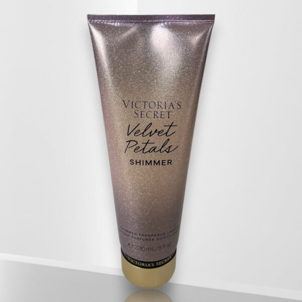 Victoria’s Secret Velvet Petals Shimmer Fragrance Lotion 236mL 8 Fl Oz