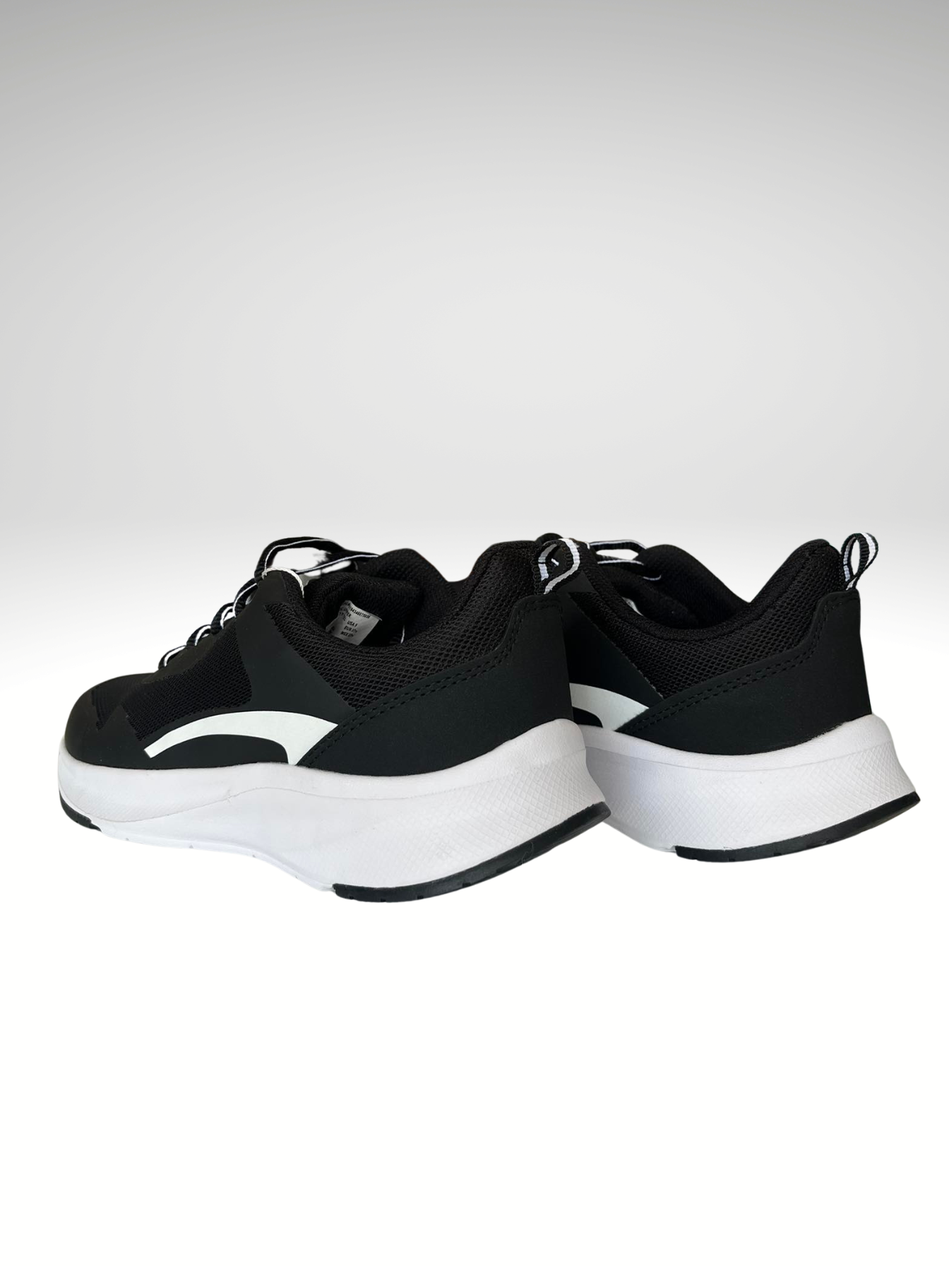 Athletic Works Mesh Women's Jogger Sneakers Size 5 - Image 3