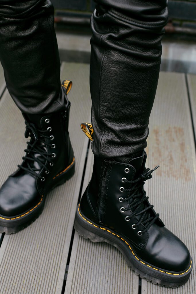 Dr. Martens Zavala Combat Boots Leather Black Size Men's US 9/Women's US 10 - Image 4