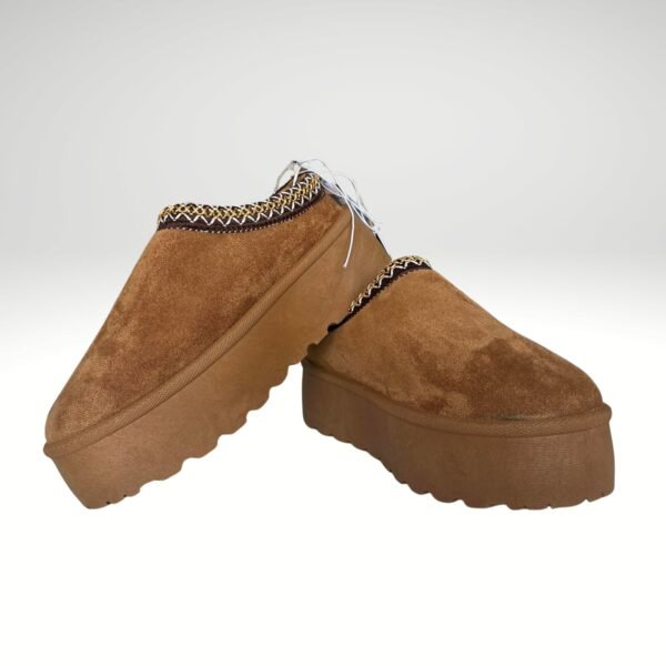 Mudd Slide Brown Suede Size 8