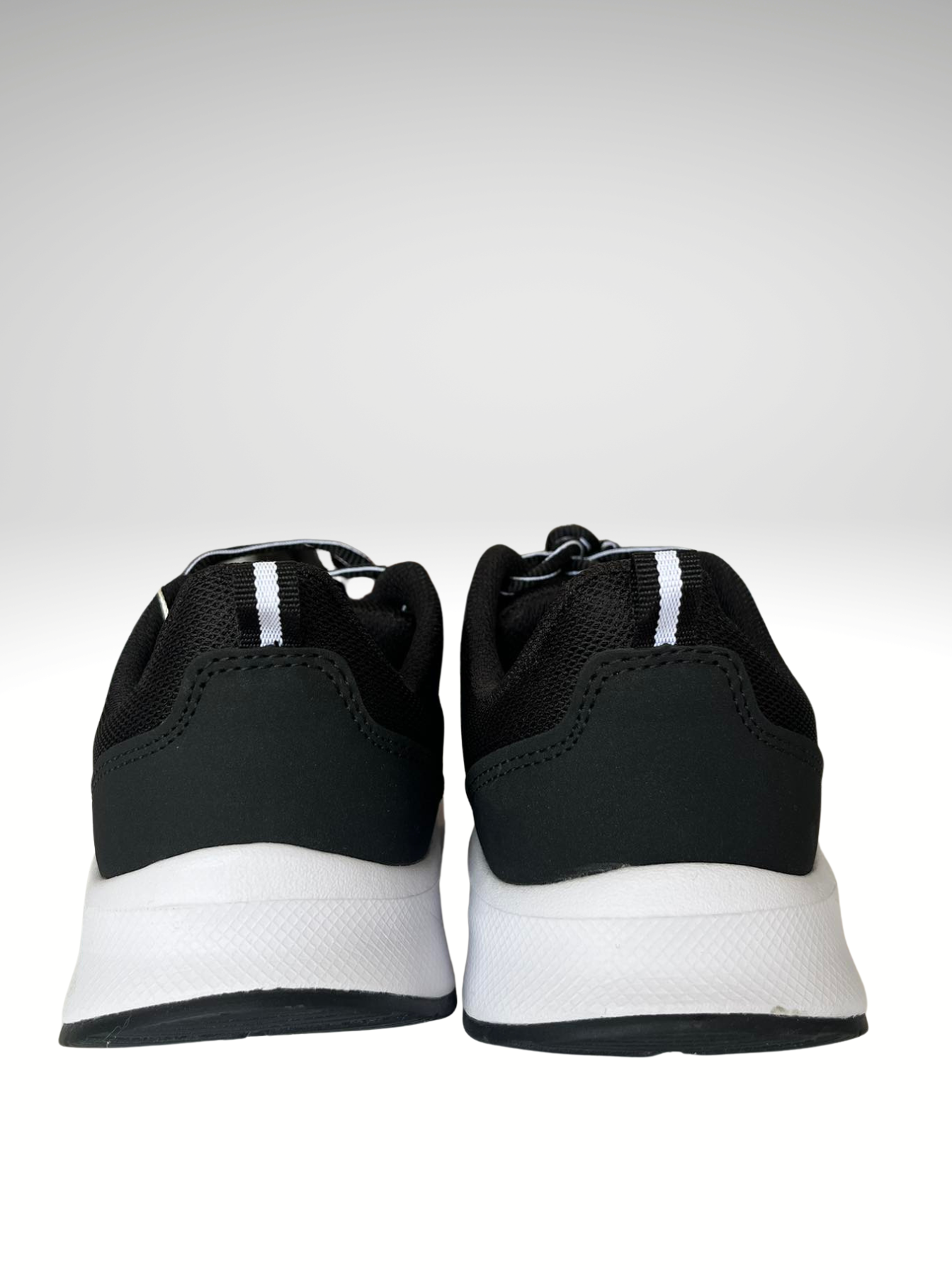 Athletic Works Mesh Women's Jogger Sneakers Size 5 - Image 4