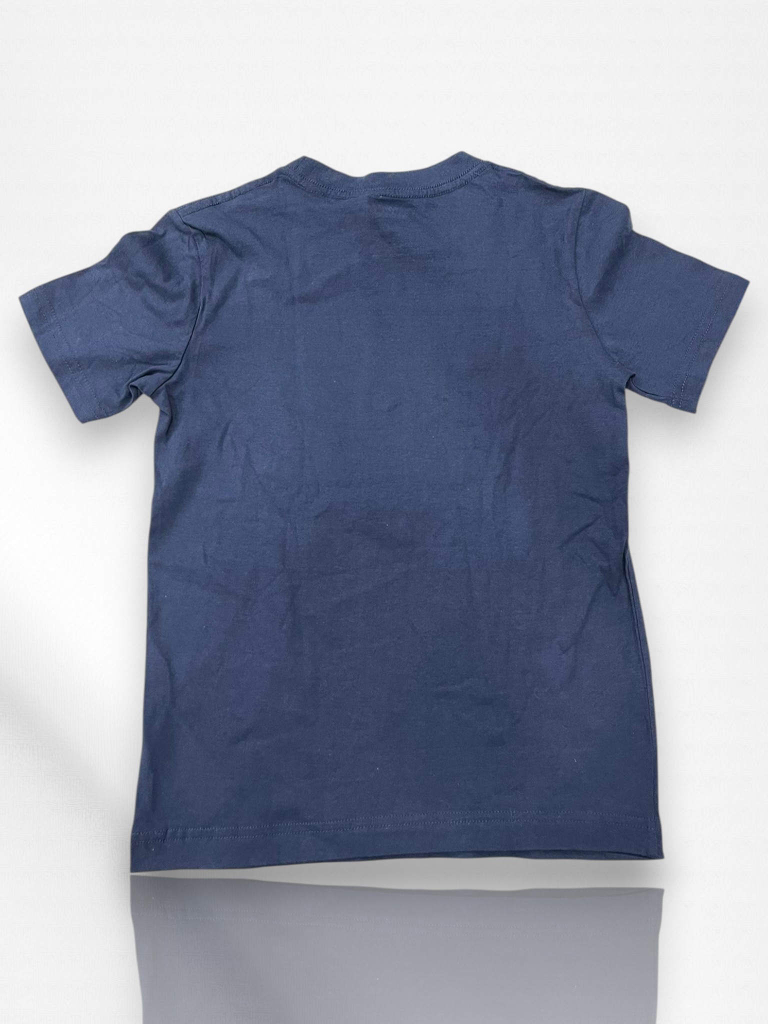 Levi's Classic Batwing Graphic Tee Youth-sized Item #2036 - Image 3