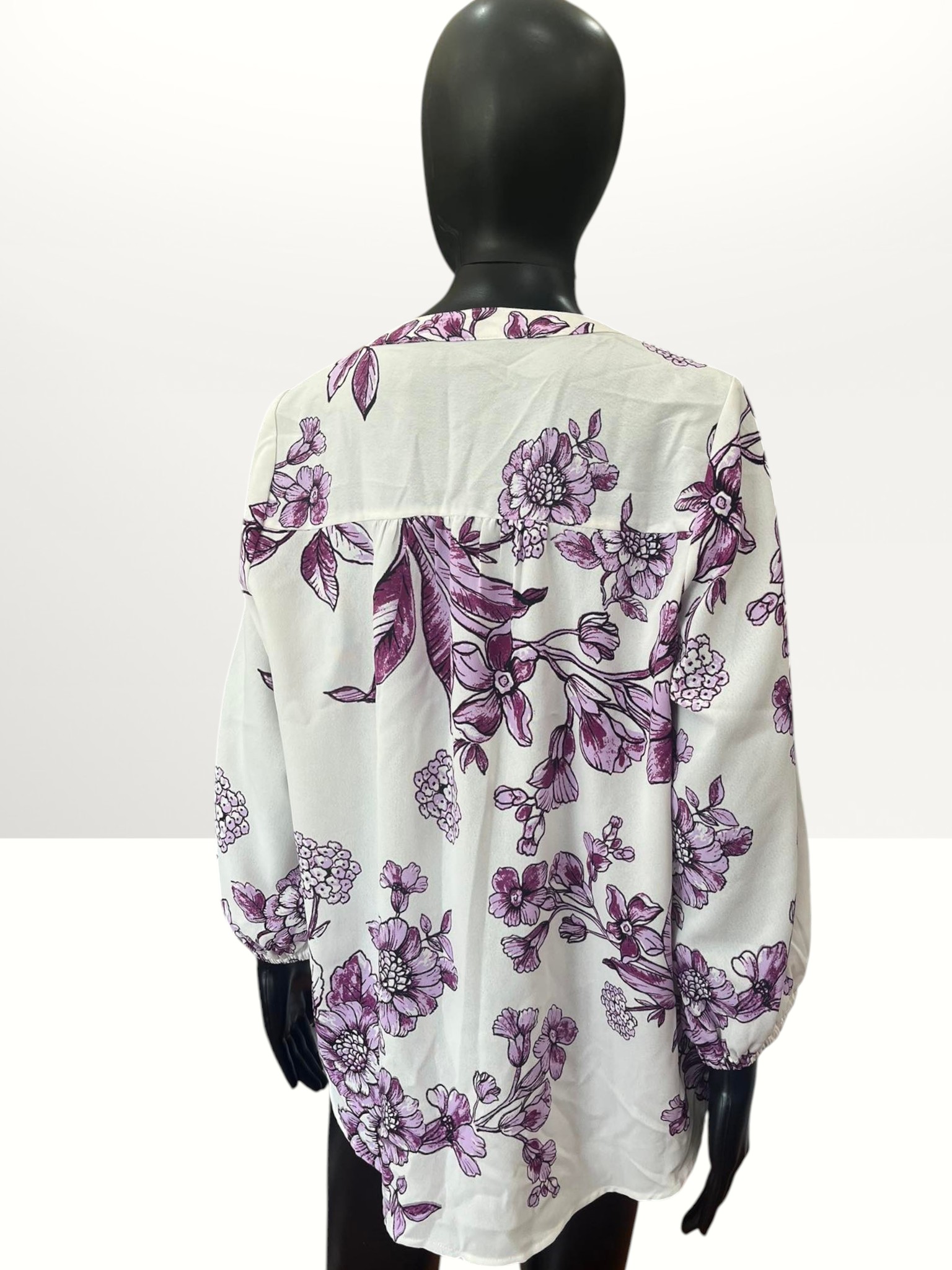 Rafaella Womens Blouse Star White Floral Medium Item #2089 - Image 2