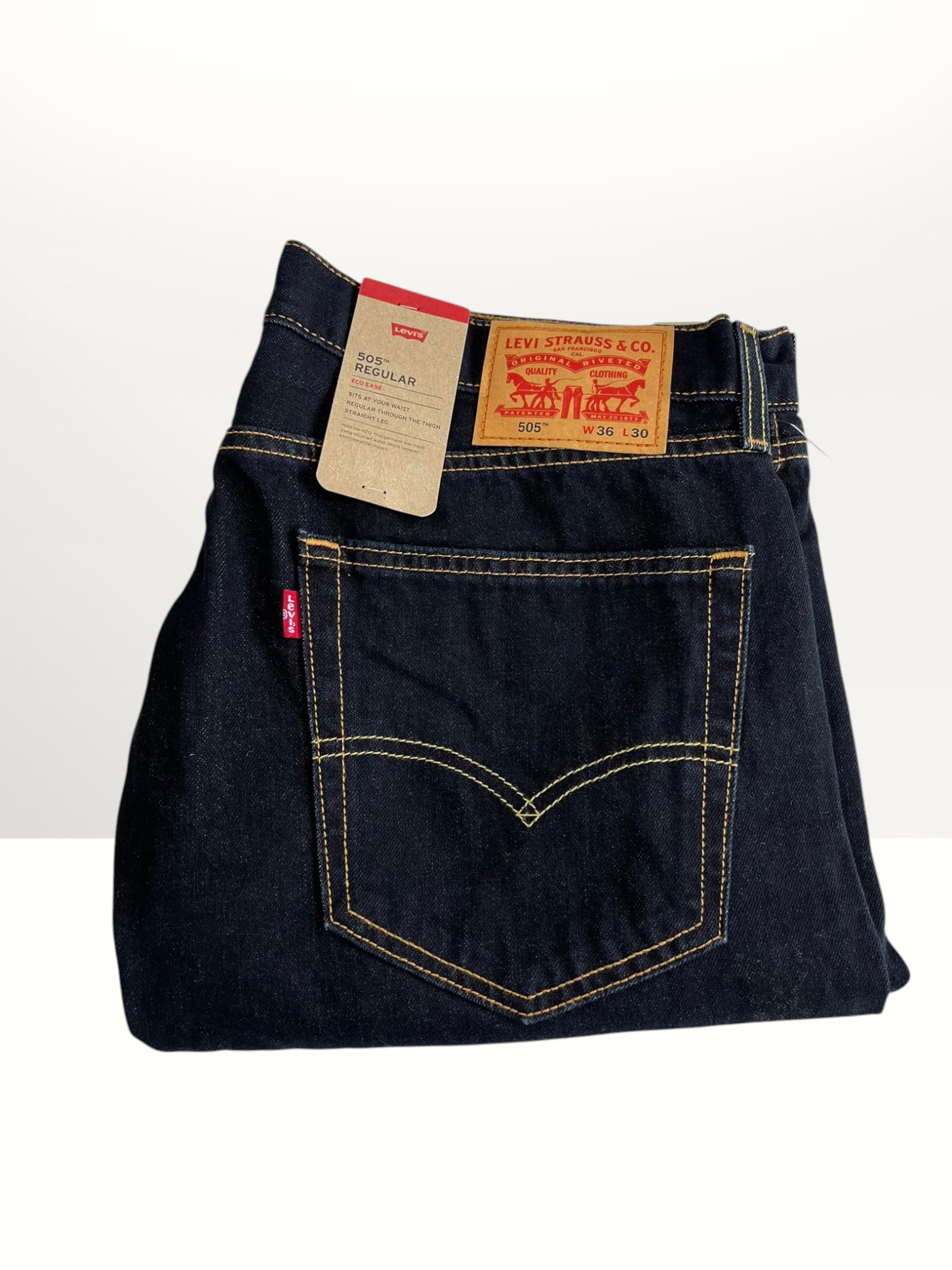 Levi's Men's 505 Regular Fit Jeans Item #2033 - Image 3