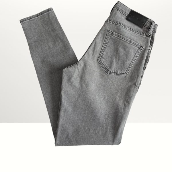 DKNY Womens Skinny Jeans in Black Denim 8/29 Item #2041