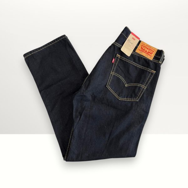 Levi's Men's 505 Regular Fit Jeans Item #2033