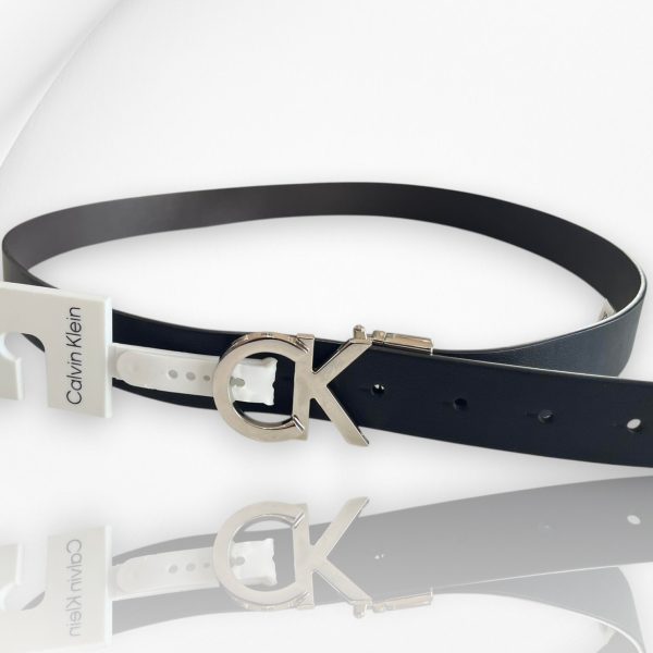 Calvin Klein Women's Reversible Monogram Buckle Belt Black/Brown XL Item #2018